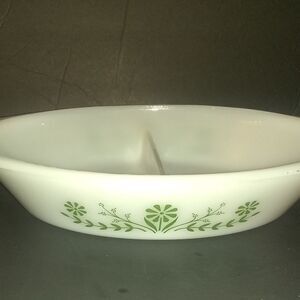 ⬇️⬇️⬇️Glasbake Milk Glass Oval Divided Baking Dish